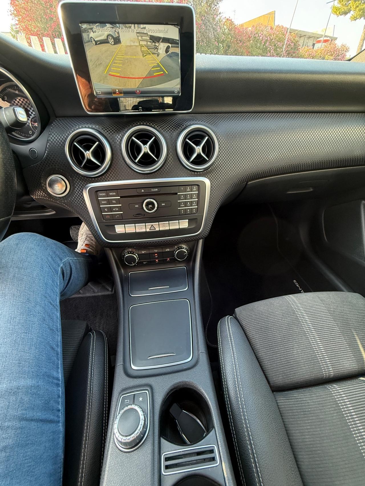 Mercedes-benz A 180 d Automatic Premium