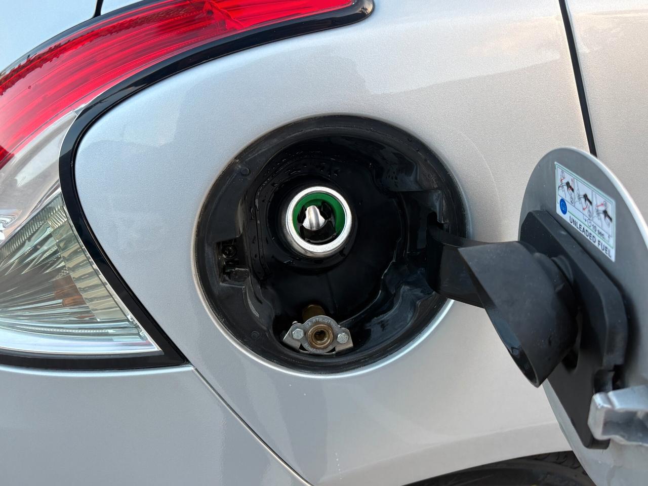 Lancia Ypsilon 1.2 69 CV 5 porte GPL Silver