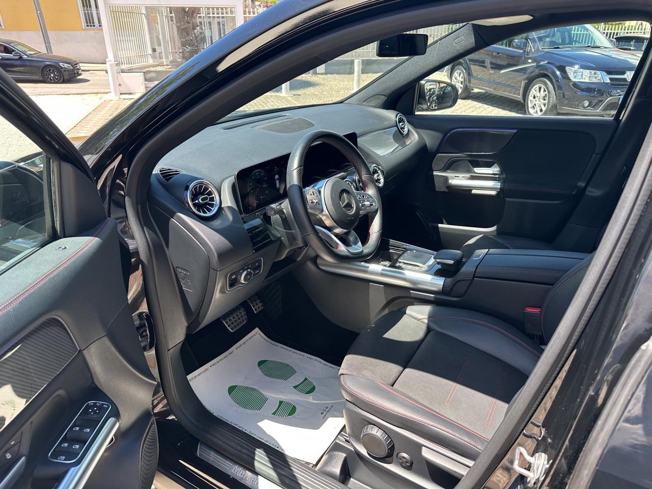 Mercedes-benz GLA 200d Automatic 4Matic Premium AMG