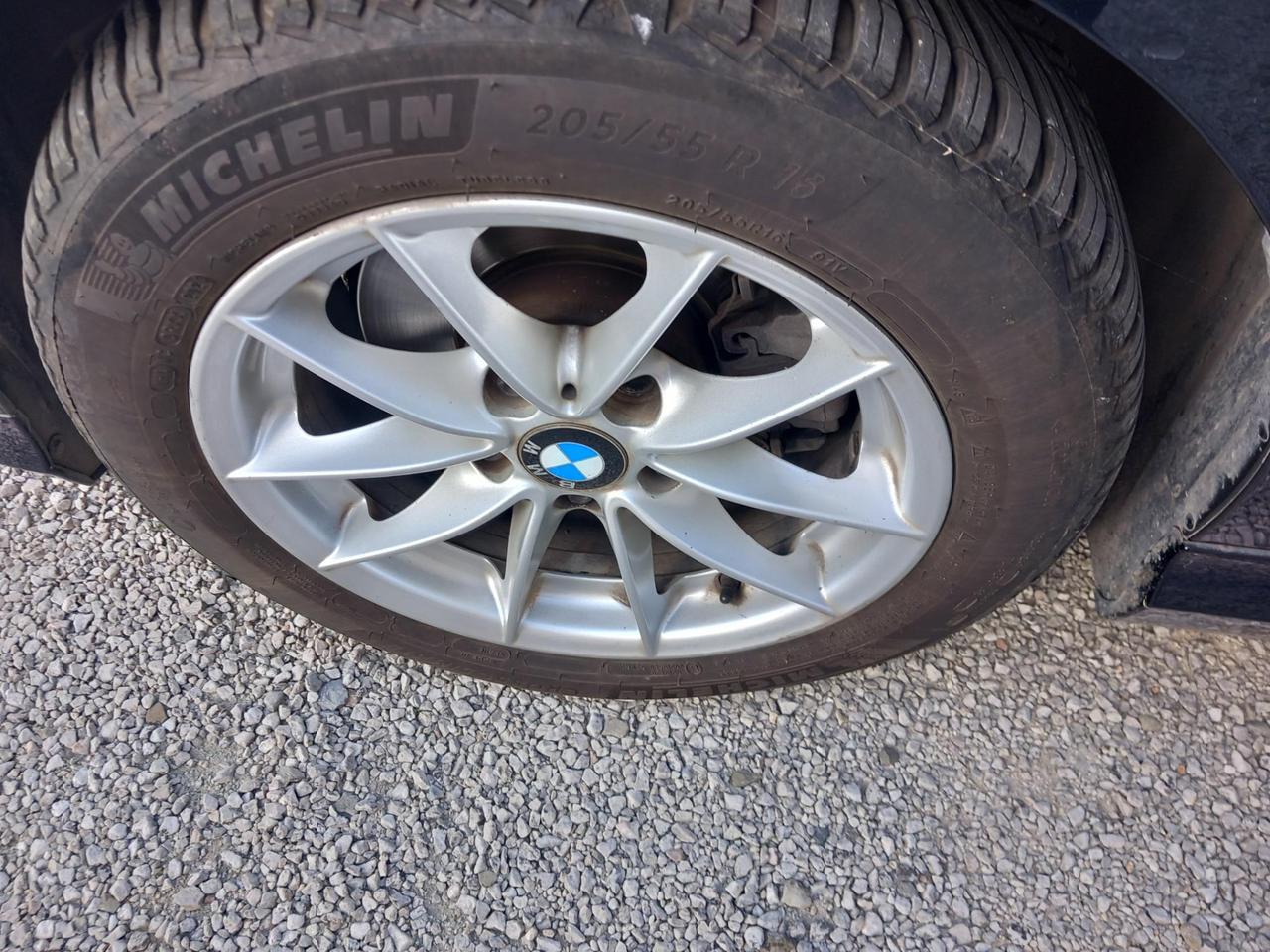 BMW Serie 3 x drive tds autom. Berlina 320