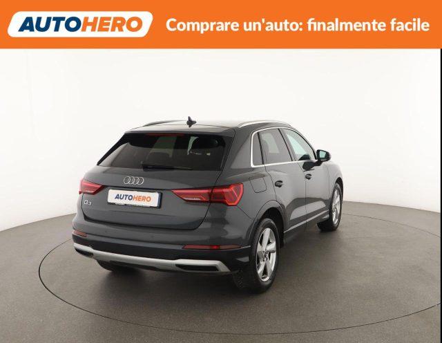 AUDI Q3 35 TDI Business Advanced