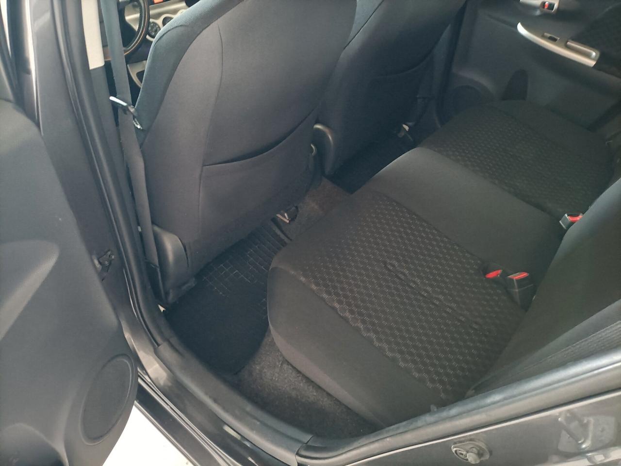 Toyota Urban Cruiser 1.4 D-4D AWD Sol 06/2010