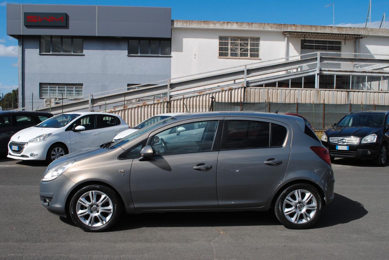 OPEL CORSA 1.2 86 CV OK NEOPATENTATI