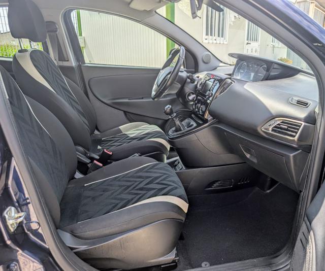 LANCIA Ypsilon 1.2 69 CV 5 porte Gold 5 P.ti