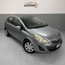 Opel Corsa 1.4 16V 5 porte Cosmo NEOPTENTATI