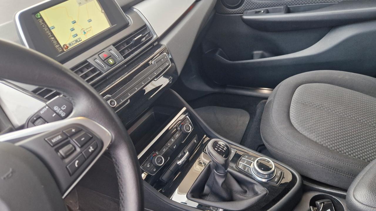 Bmw 216d Active Tourer Advantage