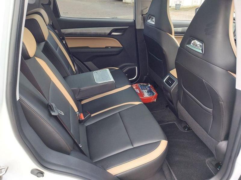 EMC Sette EMC SETTE 1.5 T GDI DCT