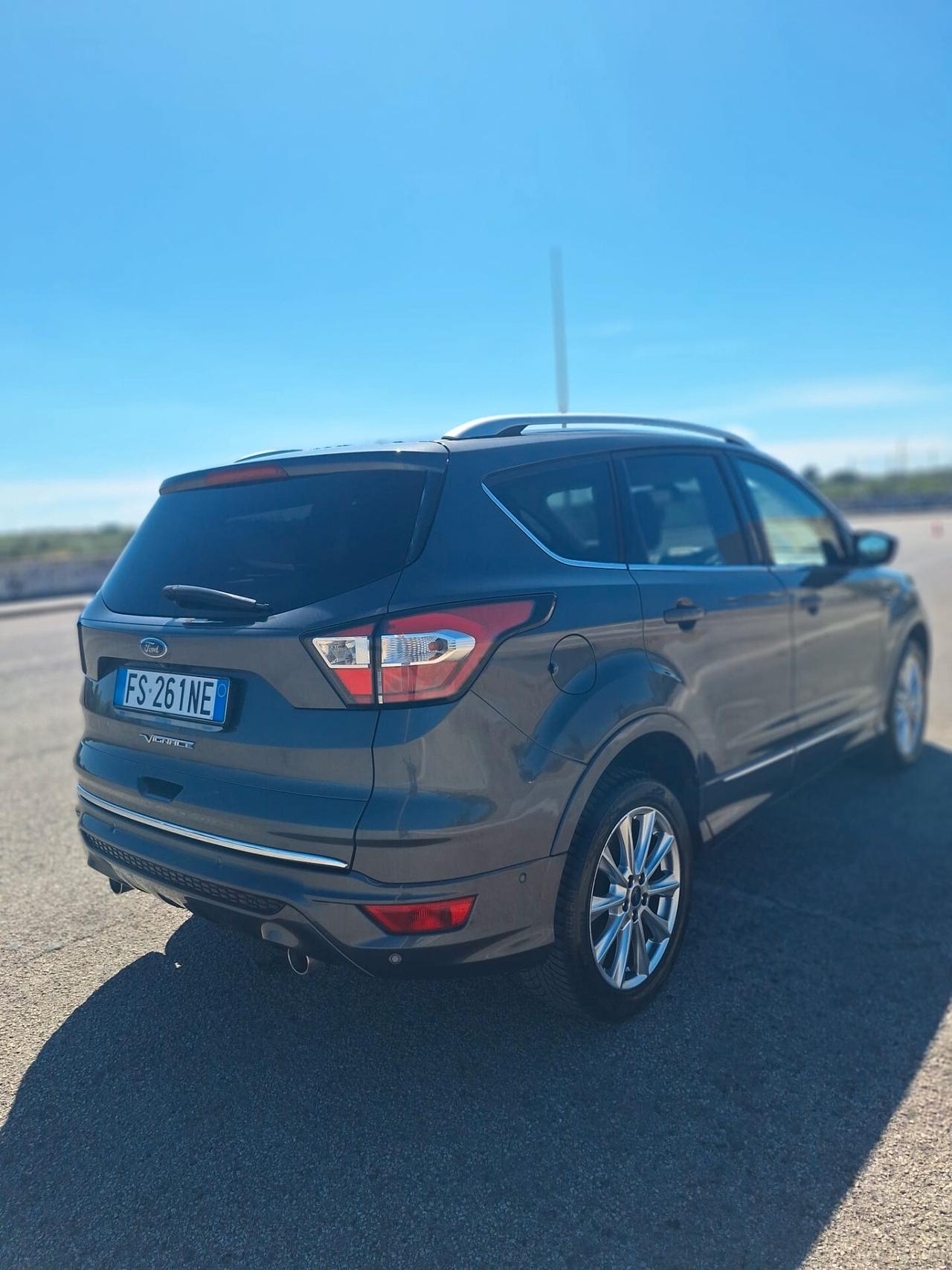 Ford Kuga 2.0 TDCI 150 CV 4WD Powershift Vignale 2019