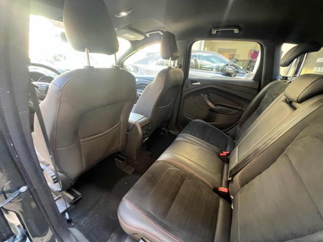 FORD Kuga 1.5 TDCI 120 CV S&S 2WD ST-Line