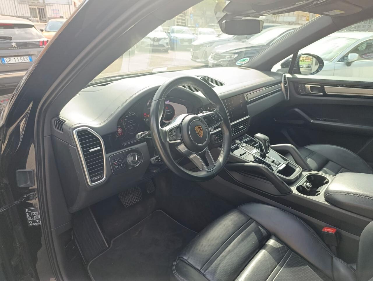 Porsche Cayenne Coupé 3.0 V6 Platinum Edition