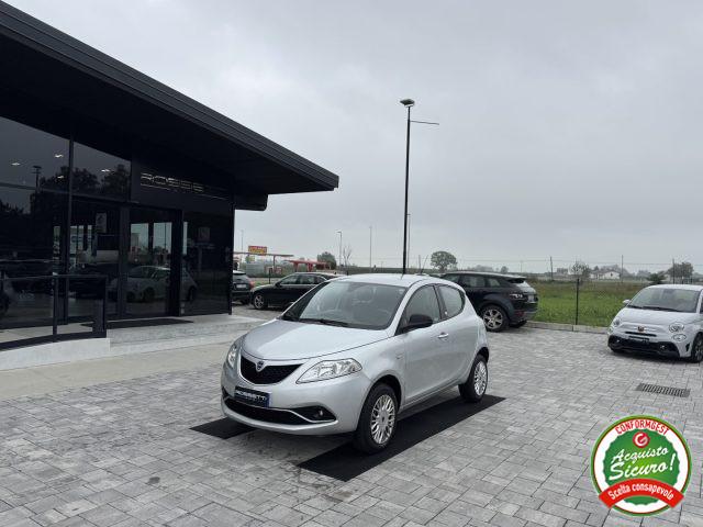 LANCIA Ypsilon 0.9 5 porte Metano Ecochic ANCHE PER NEOPATENTATI