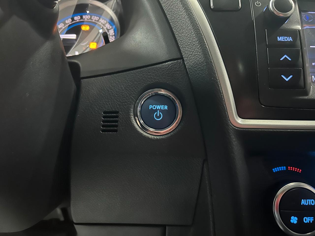 Toyota Auris Touring Sport 1.8 Hybrid Lounge 136cv +Tetto FULL