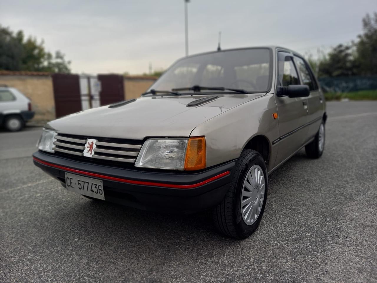 Peugeot 205 1.1 Benzina 54cv Youngtimer CONSERVATA