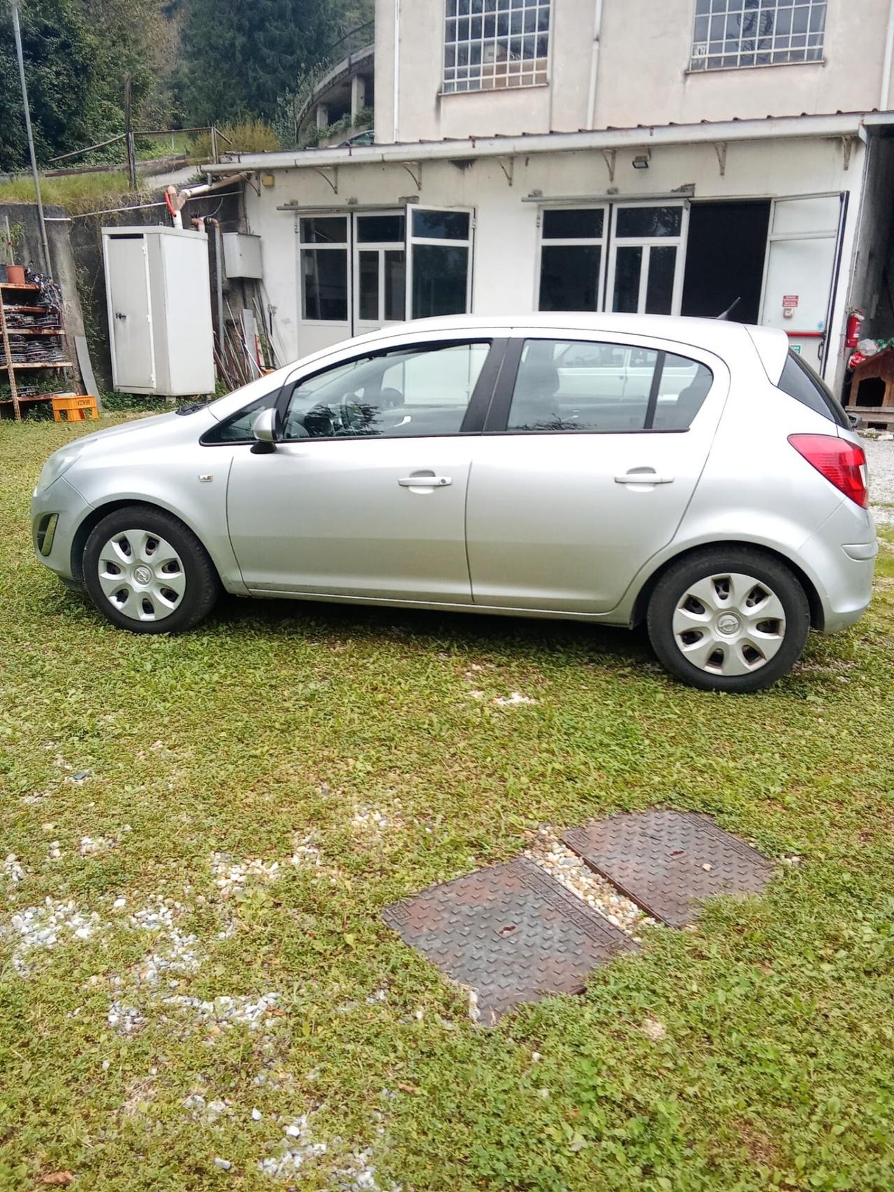 Opel Corsa 1.2 5 porte Edition