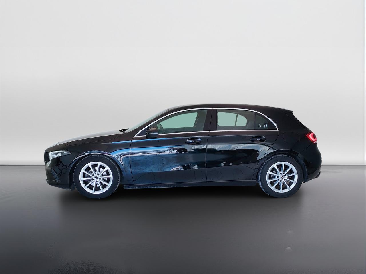 Mercedes-Benz Classe A - W177 2018 - A 180 d Sport auto