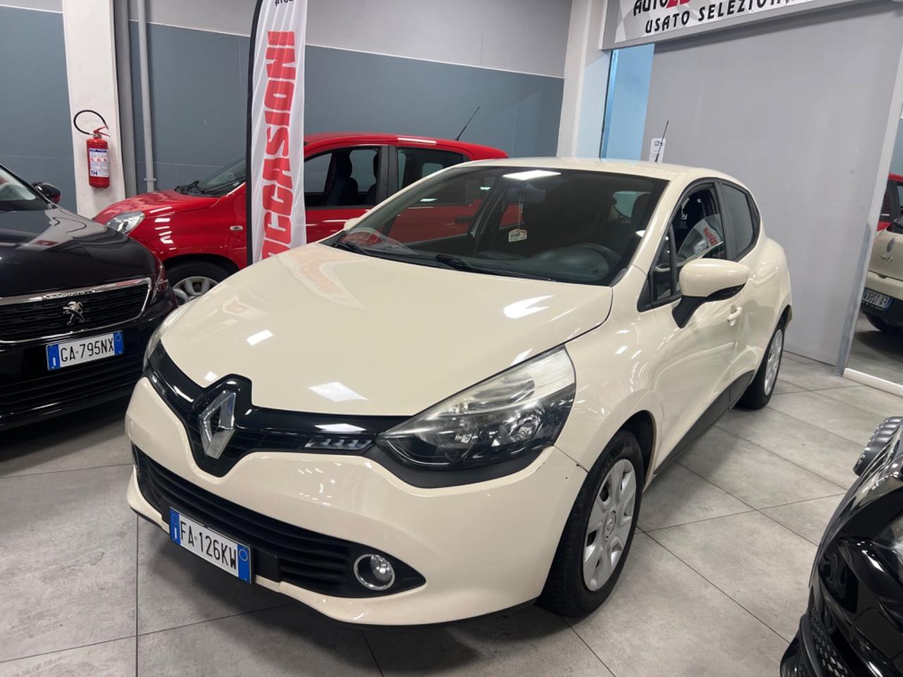 Renault Clio 1.2 75CV GPL 5 porte Wave Navi Ok Neopatentati