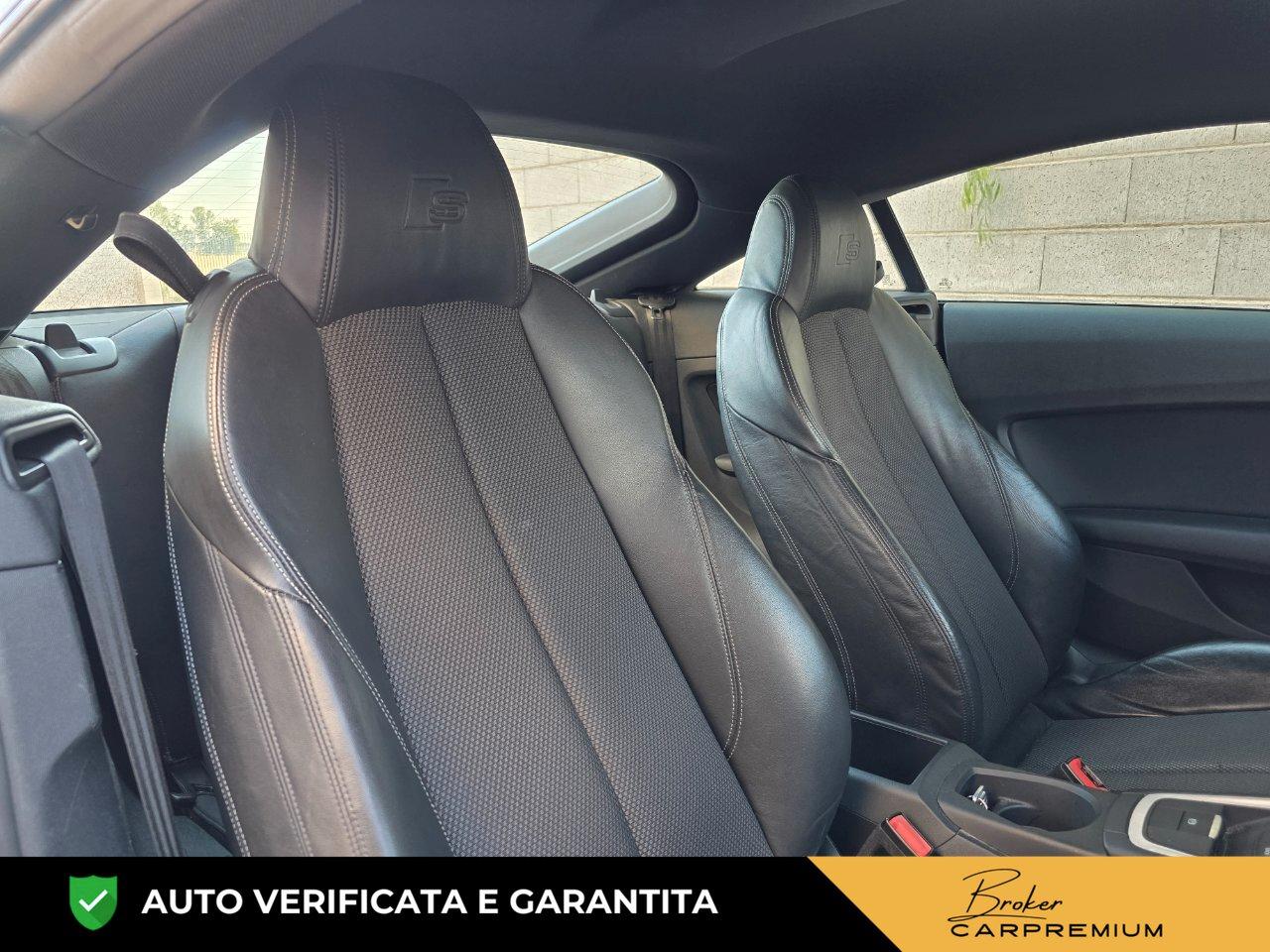 Audi TT Coupe 2.0 tfsi S line