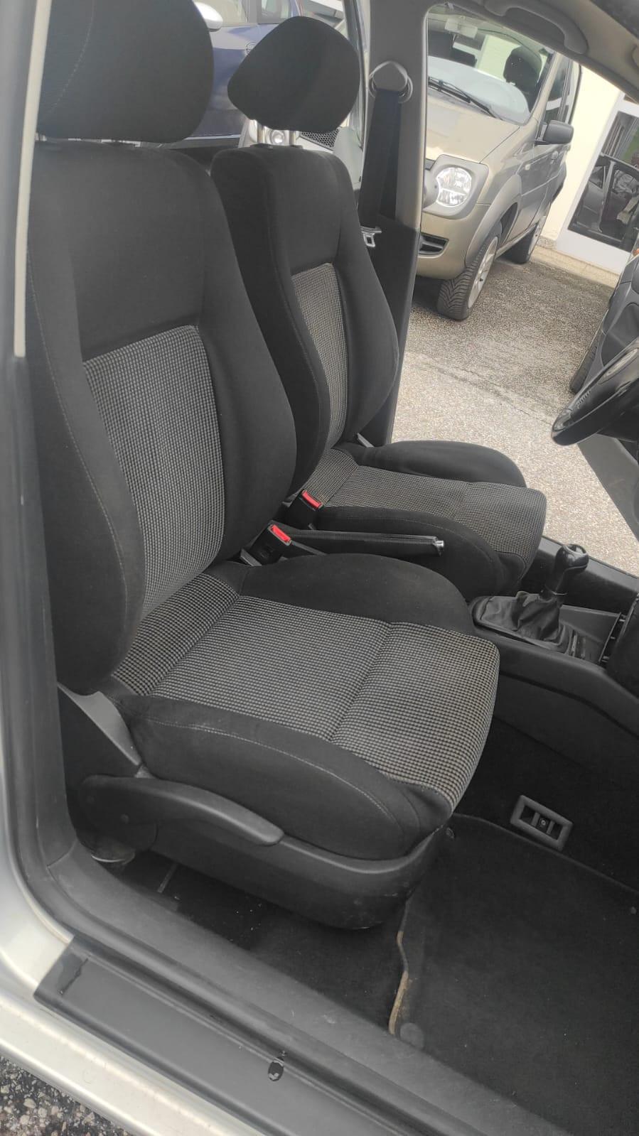 VOLKSWAGEN GOLF 4 BENZINA 1.6 100CV