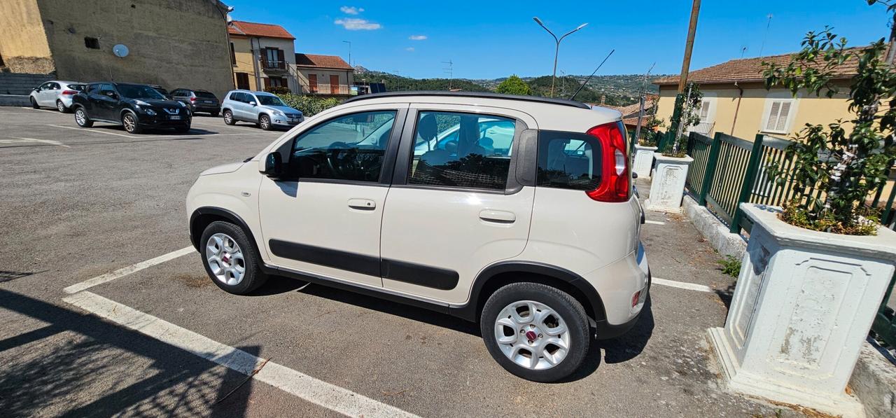 Fiat Panda 0.9 TwinAir Turbo Natural Power Trekking