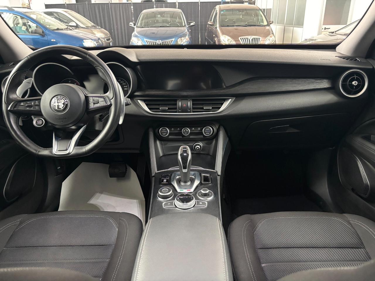 Alfa Romeo Stelvio 2.2 Turbodiesel 190 CV AT8 Q4 Executive