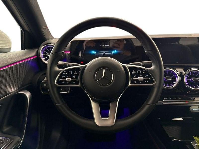 Mercedes-Benz Classe A A 180 d Sport auto