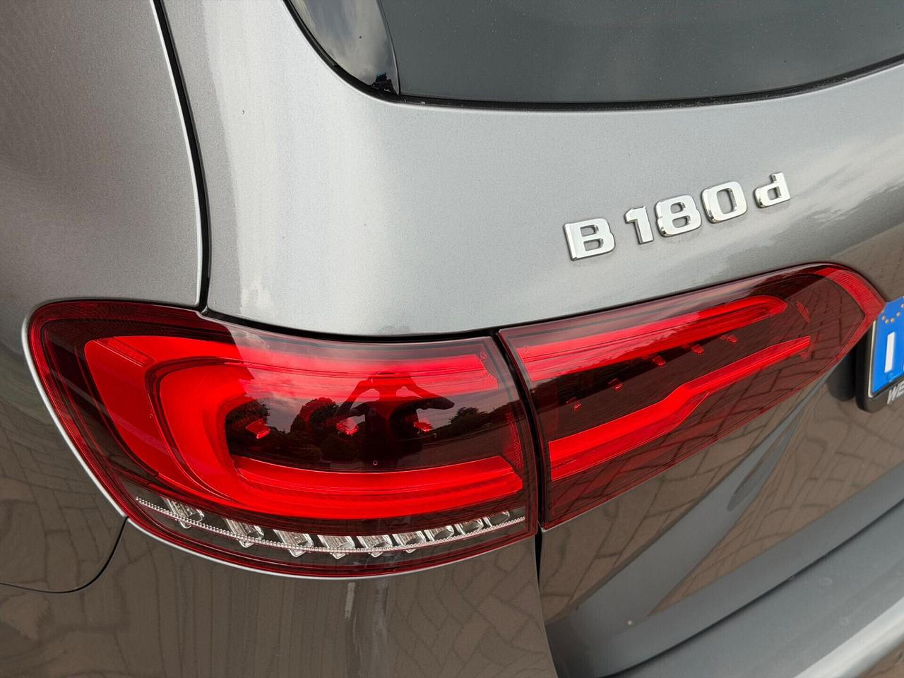 Mercedes-benz B 180 d Premium OK NEOPATENTATI