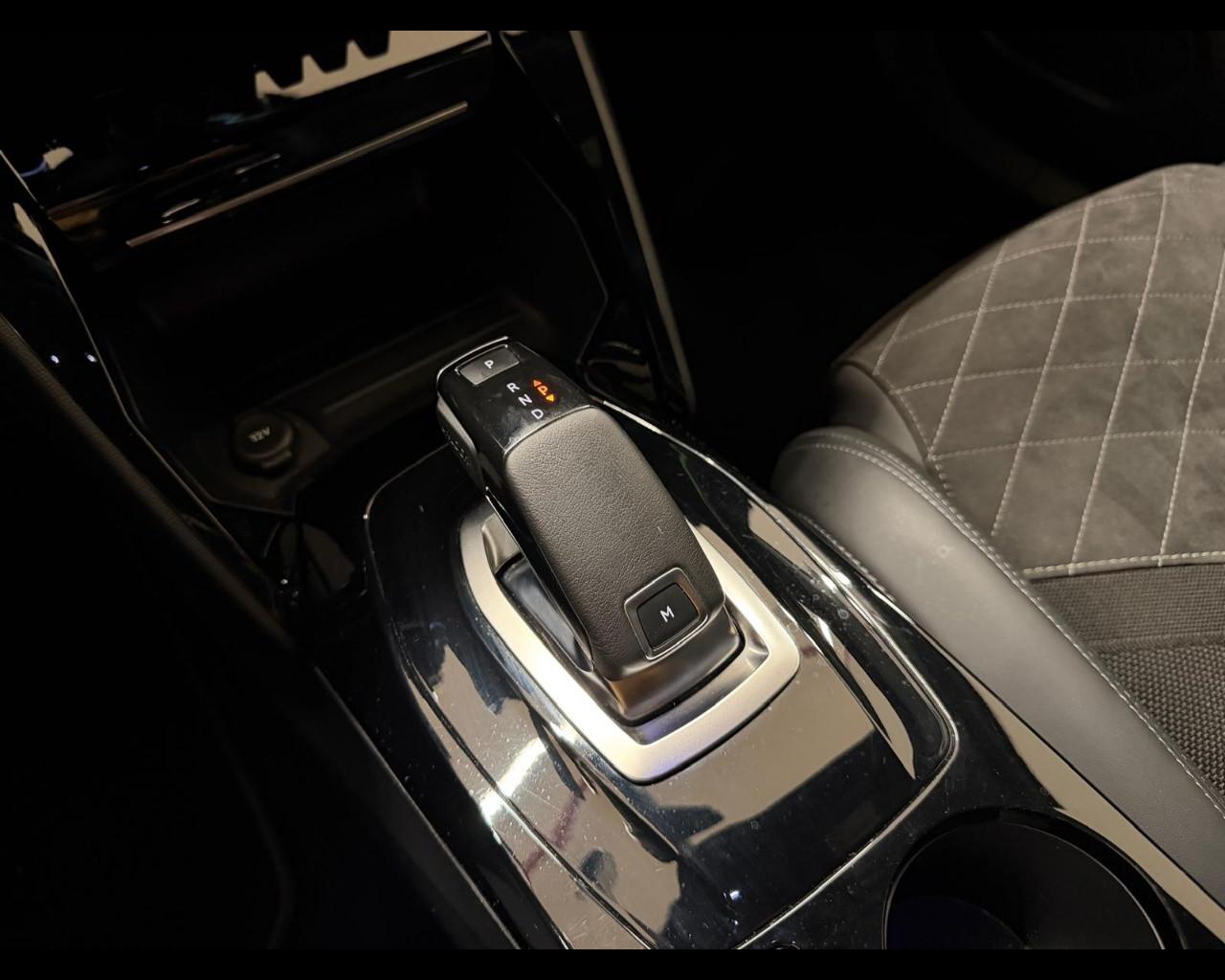 PEUGEOT 2008 2ª serie - 2008 PureTech 155 S&S EAT8 GT