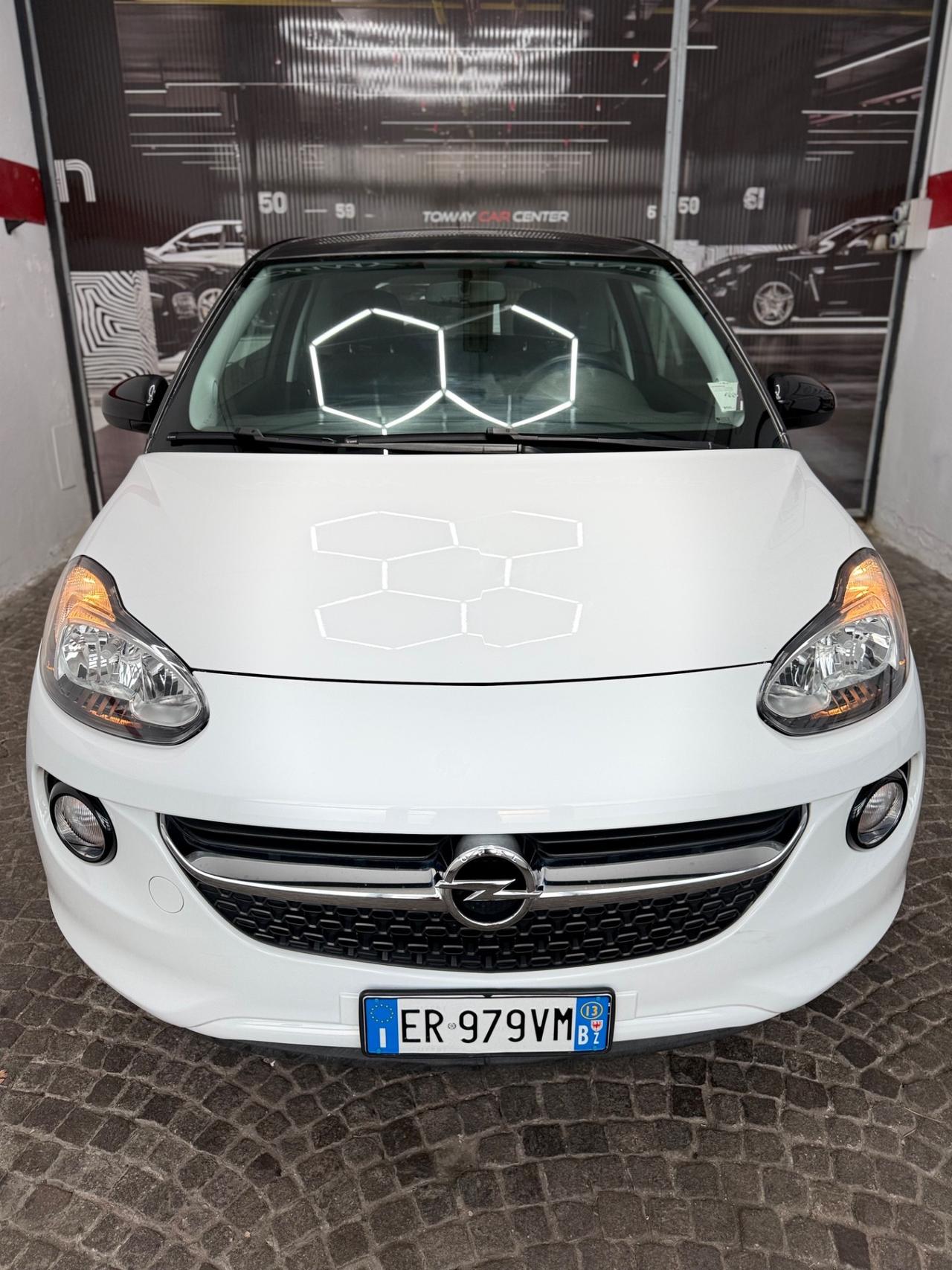Opel Adam 1.2 70 CV