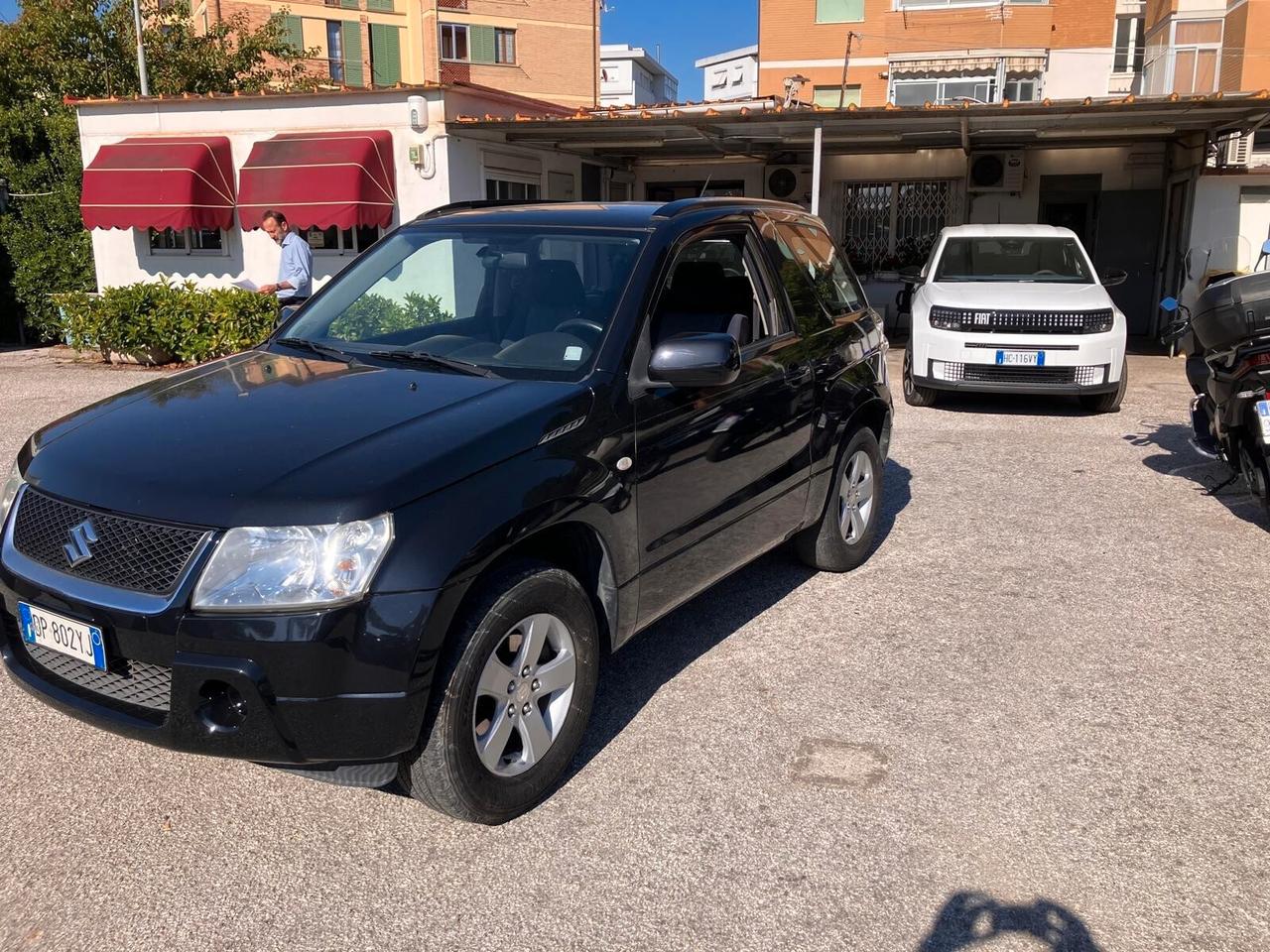 SUZUKI GRAND VITARA 1.6 105cv 3 Porte...4x4