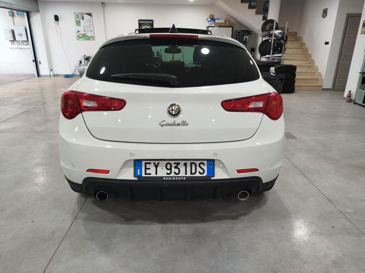 Alfa Romeo Giulietta 1.6 JTDm-2 105 CV Quadrifoglio verde