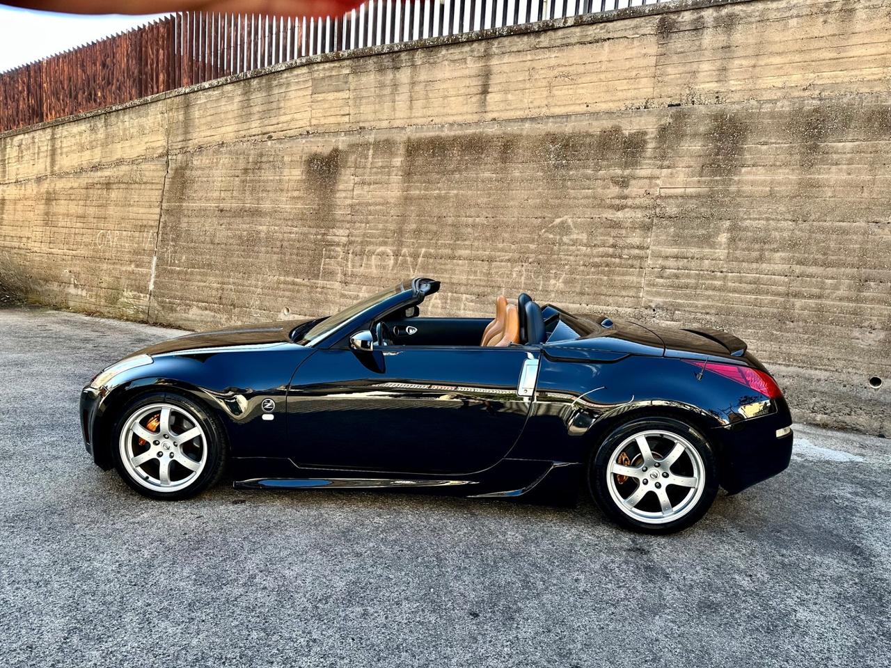Nissan 350 Z Roadster asi no superbollo