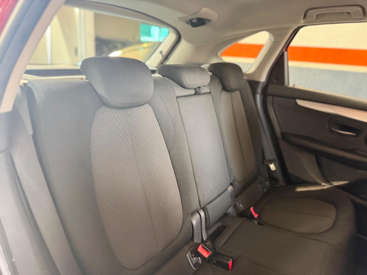 Bmw 218 218i Advantage AUTOMATICO NEOPATENTATI