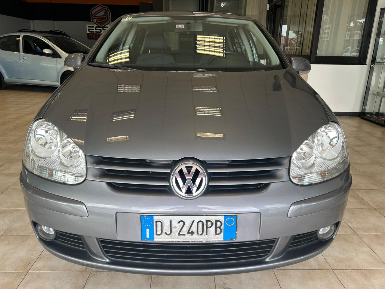 Volkswagen Golf 5 1.9 TDI 105cv 182.000 KM