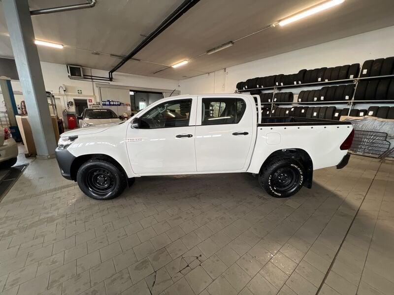 Toyota Hilux 2.4 D-4D 4WD 4 porte Double Cab Comfort PREZZO IVA ESCLUSA