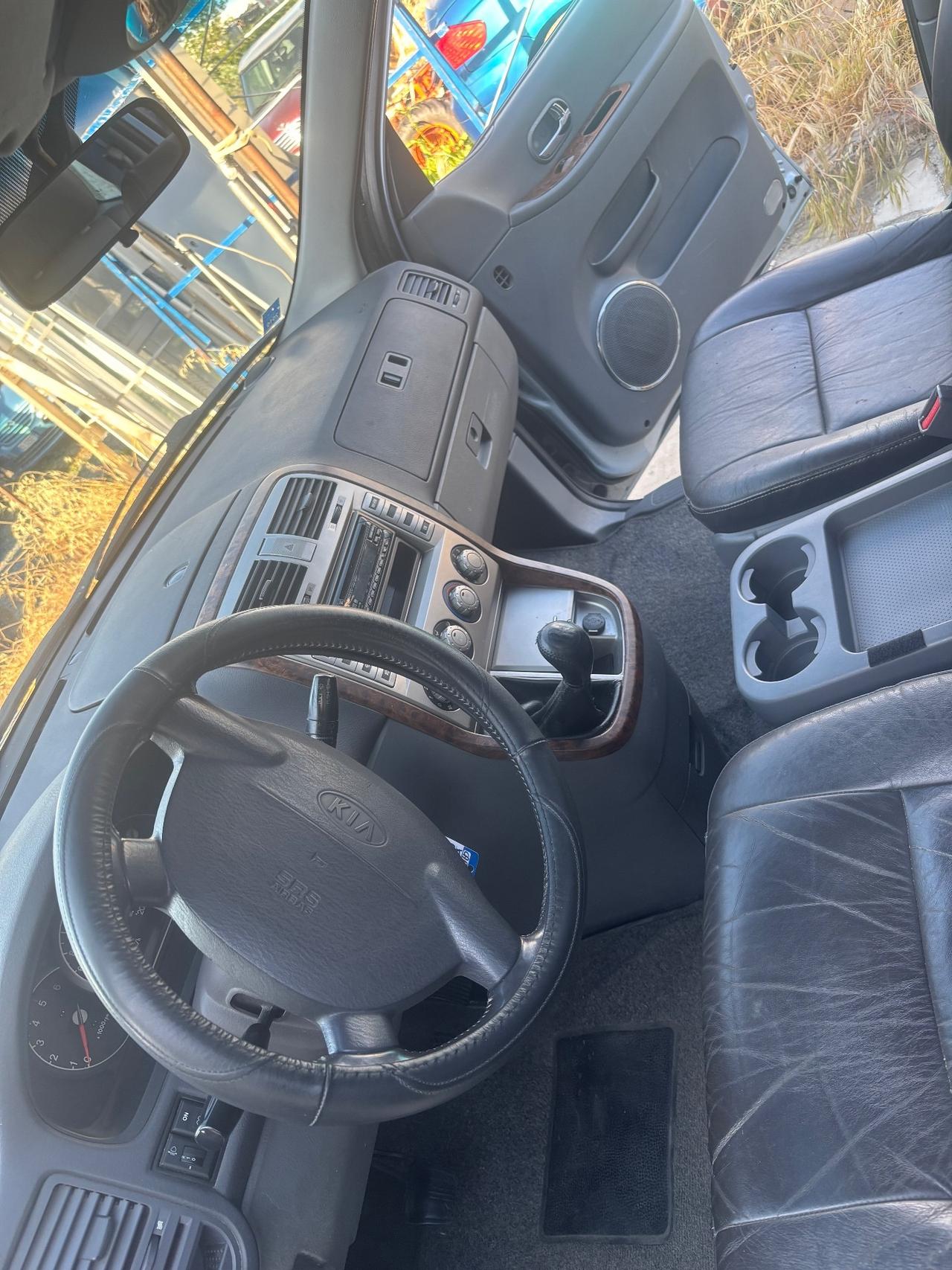 Kia Carnival 2.9 16V HPDi cat EX Top