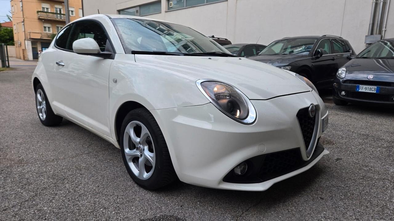Alfa Romeo MiTo 1.3 JTDm 95 CV S&S Urban Neopatentati