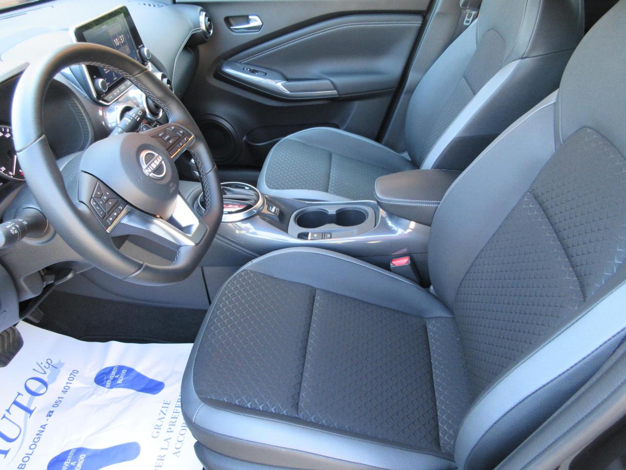 Nissan Juke 1.0 dig-t N-Connecta 114cv dct