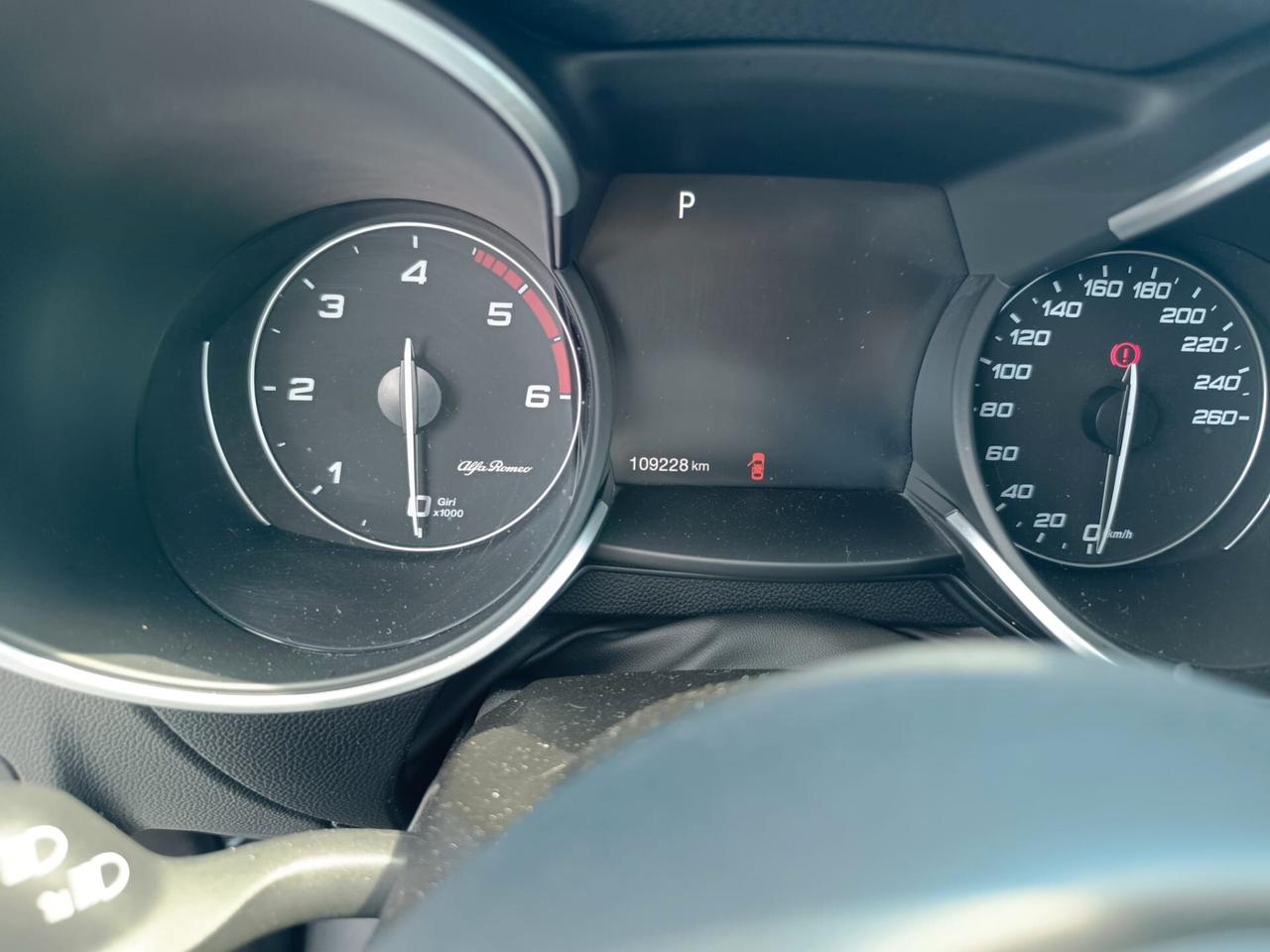 Alfa Romeo Stelvio 2.2 Turbodiesel 190 CV AT8 RWD Executive