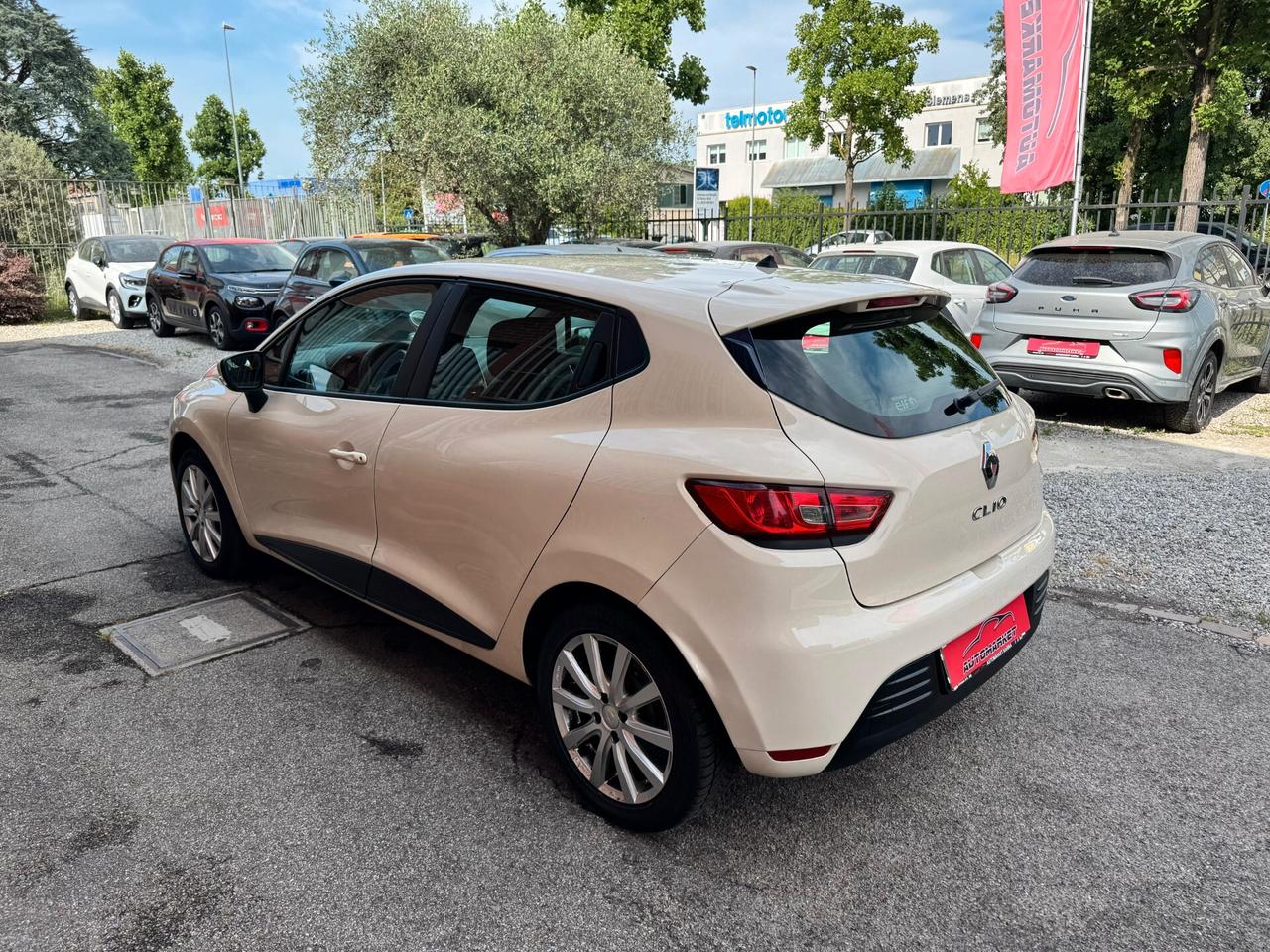 Renault Clio 1.5 dCi 75 CV Duel