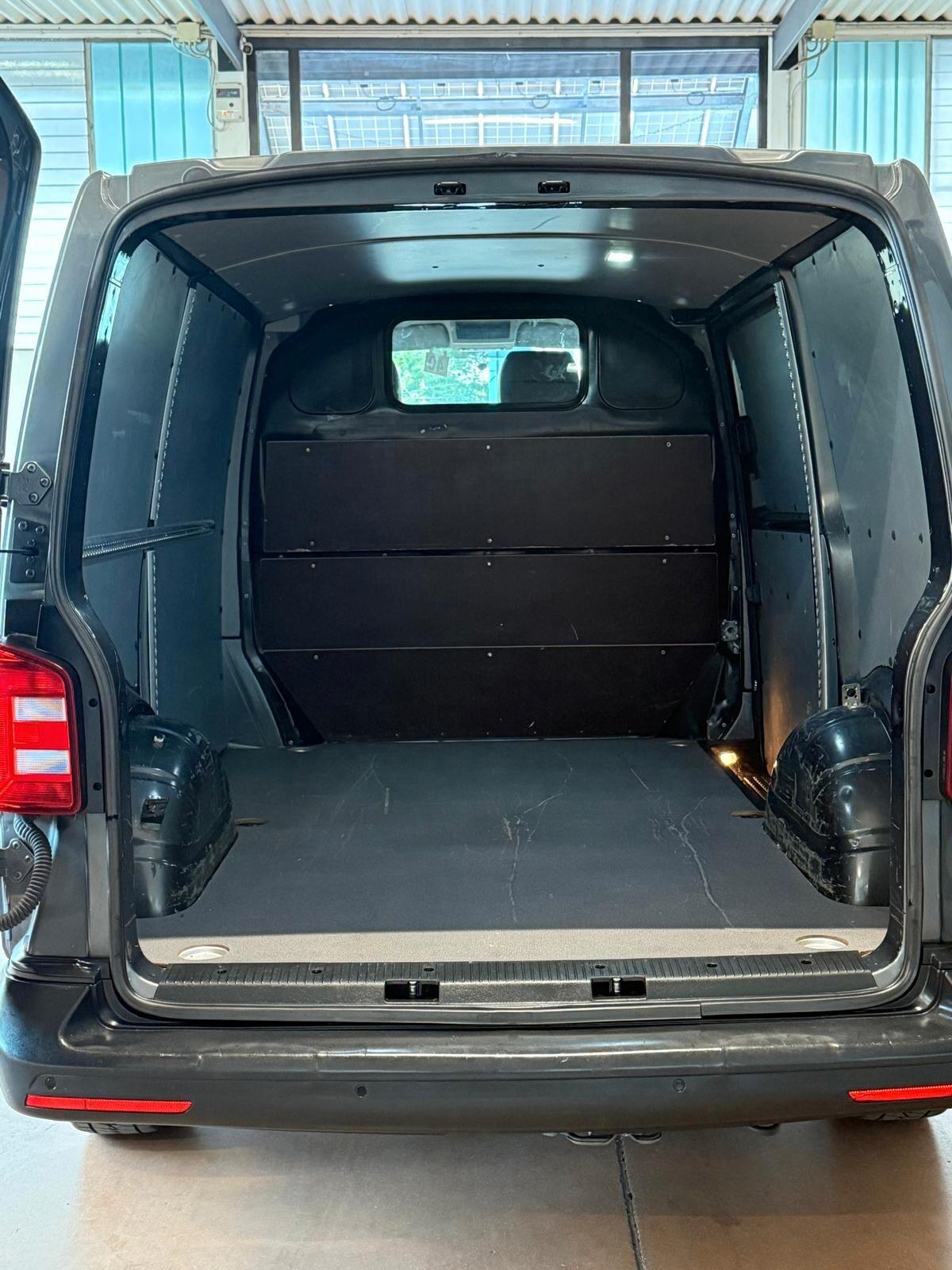 Volkswagen Transporter T6 2.0 TDI 150CV DSG PC Furgone