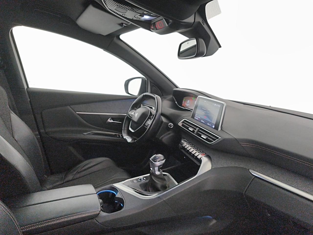 Peugeot 3008 1.5 bluehdi GT Line 130cv