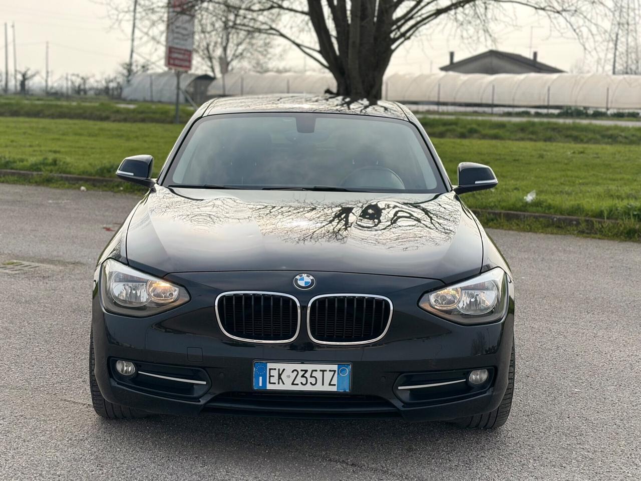 Bmw 118d 5p. Sport 2011