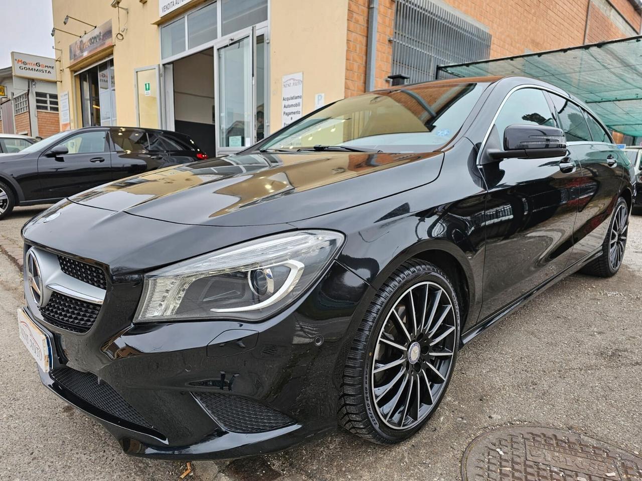 Mercedes-benz CLA 200d 136cv Shooting Brake Sport*Navi*Bi-Xeno*18*Pdc*