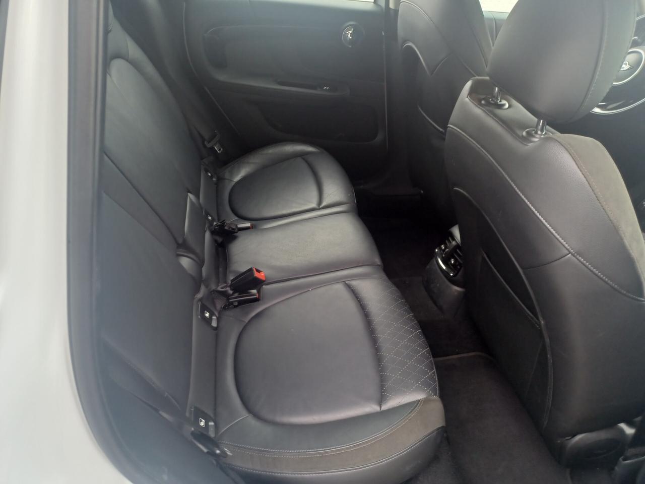 Mini Cooper D Countryman Mini 2.0 Cooper D Business Countryman ALL4
