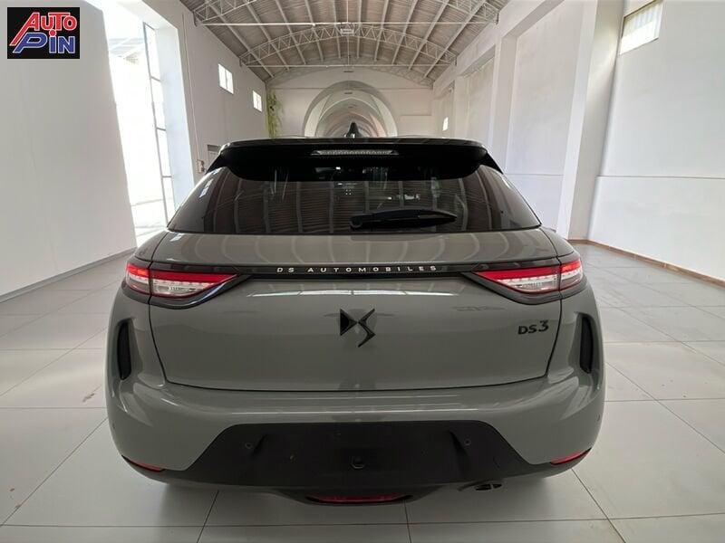 DS DS 3 PureTech 100 Performance Line