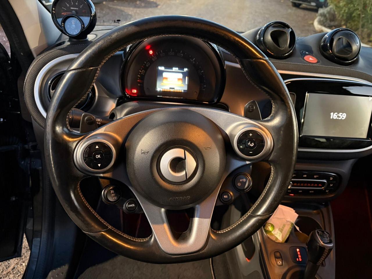 Smart forfour BRABUS 0.9 Turbo twinamic Xclusive