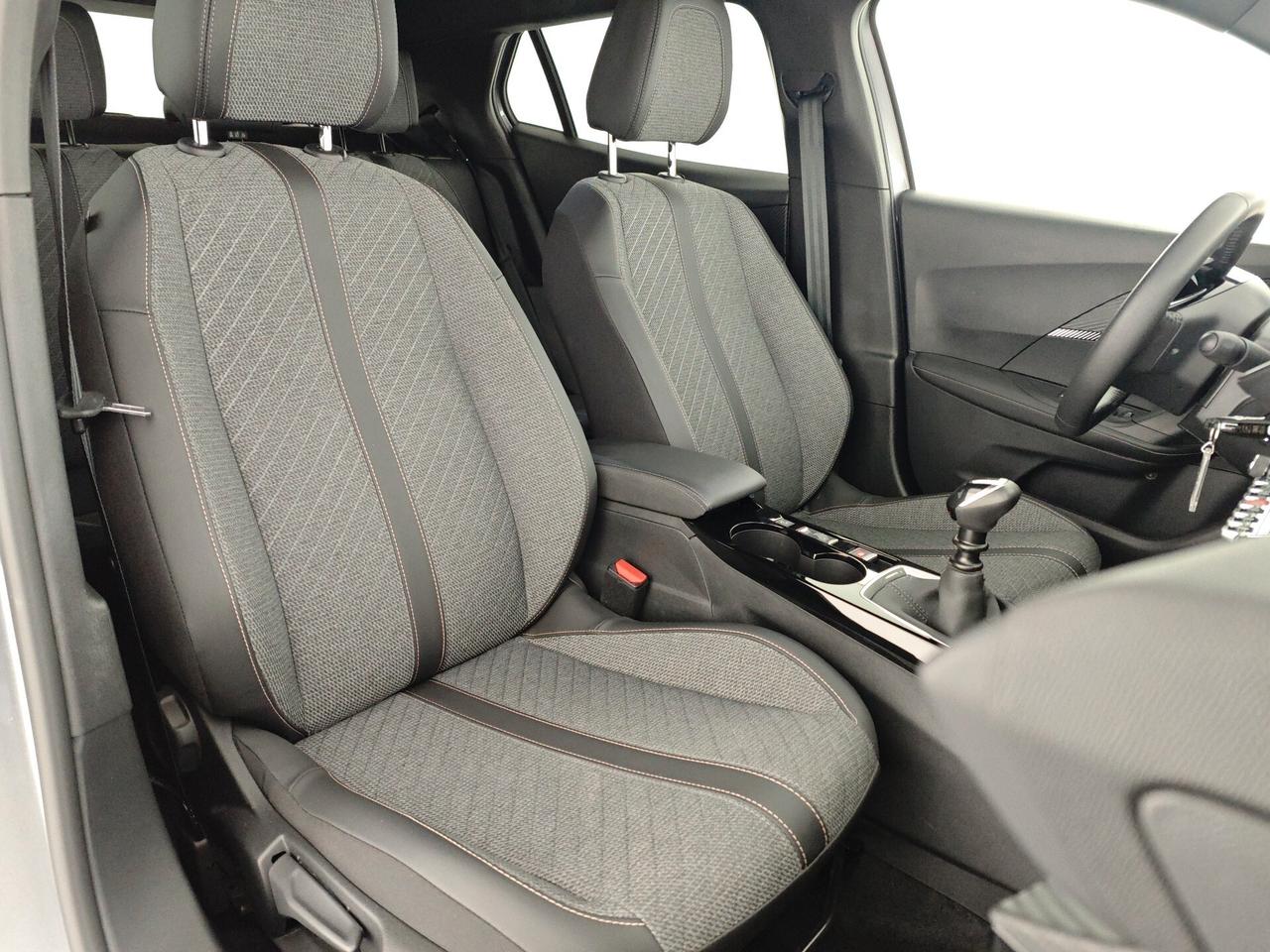 Peugeot 2008 PureTech 100 S&S Allure