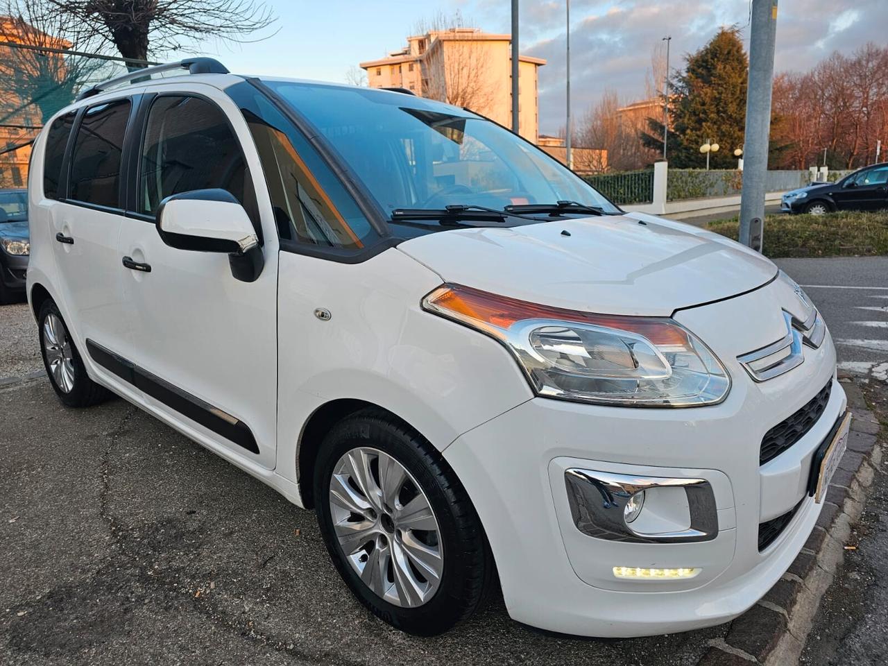 Citroen C3 Picasso 1.6 HDi 92cv Exclusive*Euro5*Neopatentati