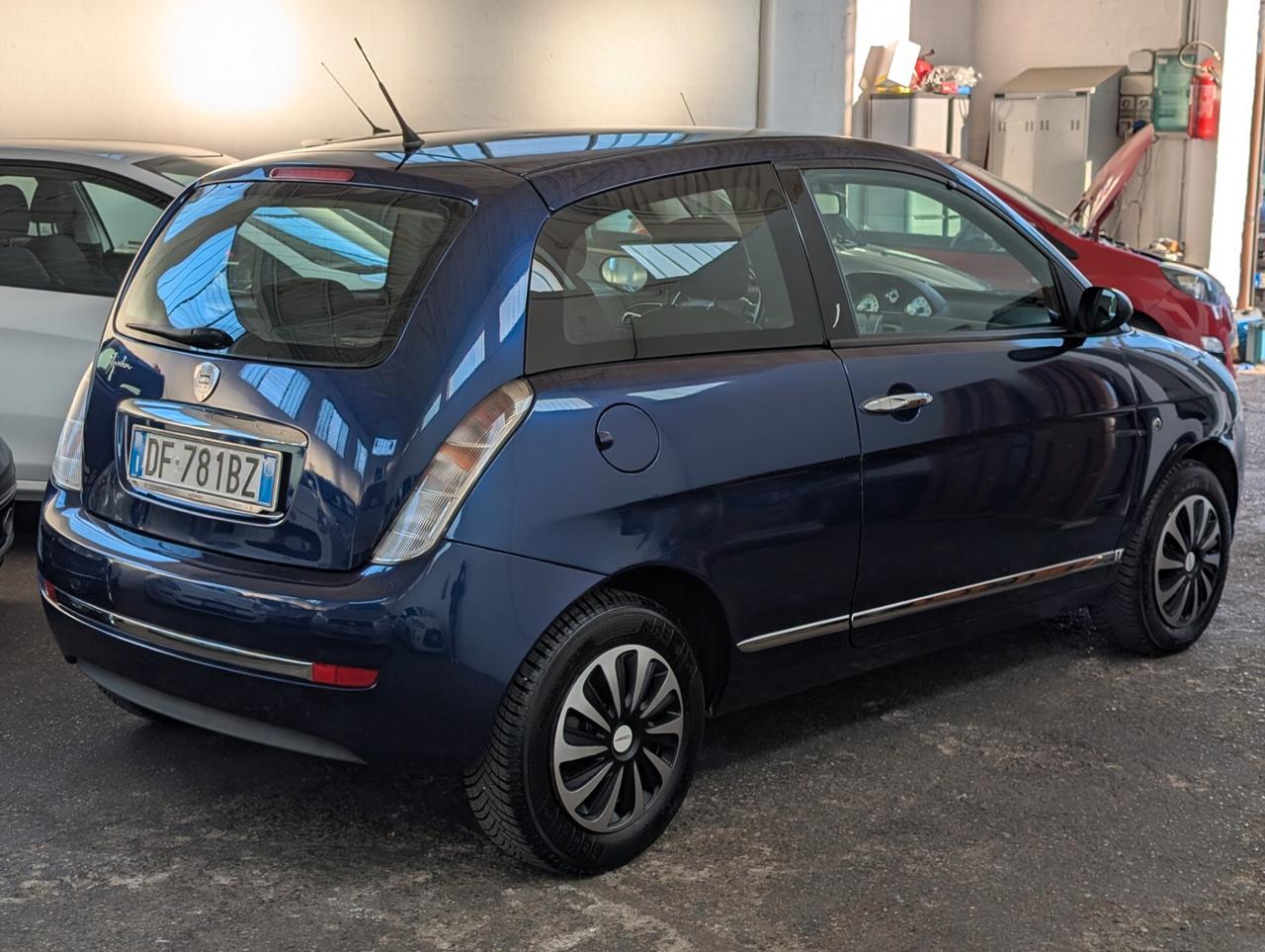 Lancia Ypsilon 1.2 GPL