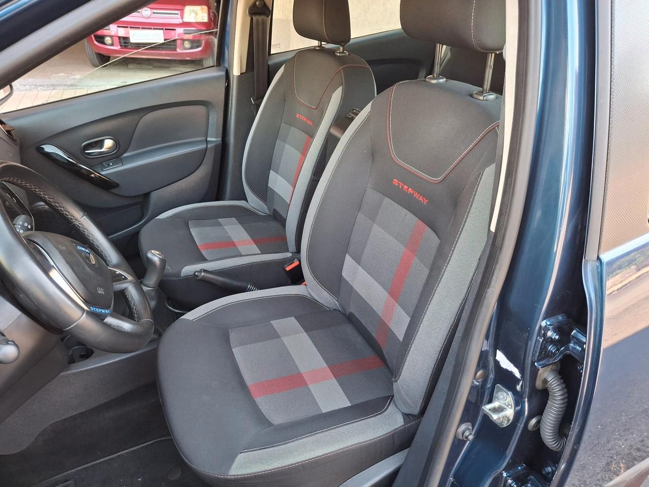 Dacia Sandero Stepway 0.9 TCe 90 CV Techroad